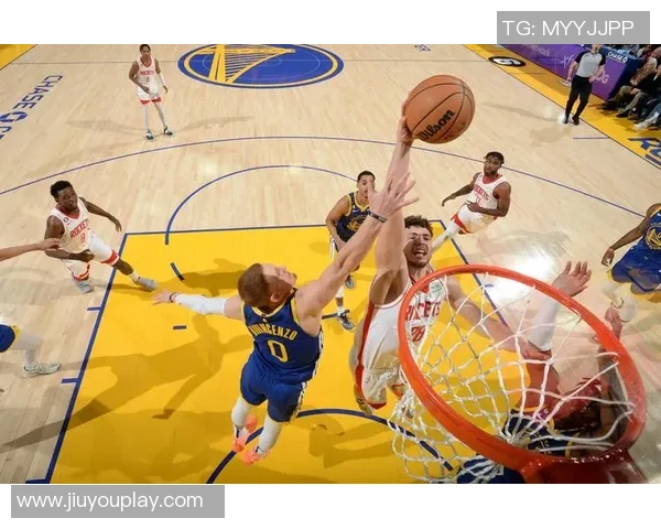 布朗单枪匹马抵挡北伐快船本赛季场均30分6篮板5助攻展现蜕变之路 布朗单枪匹马抵挡北伐快船本赛季场均30分6篮板5助攻展现蜕变之路